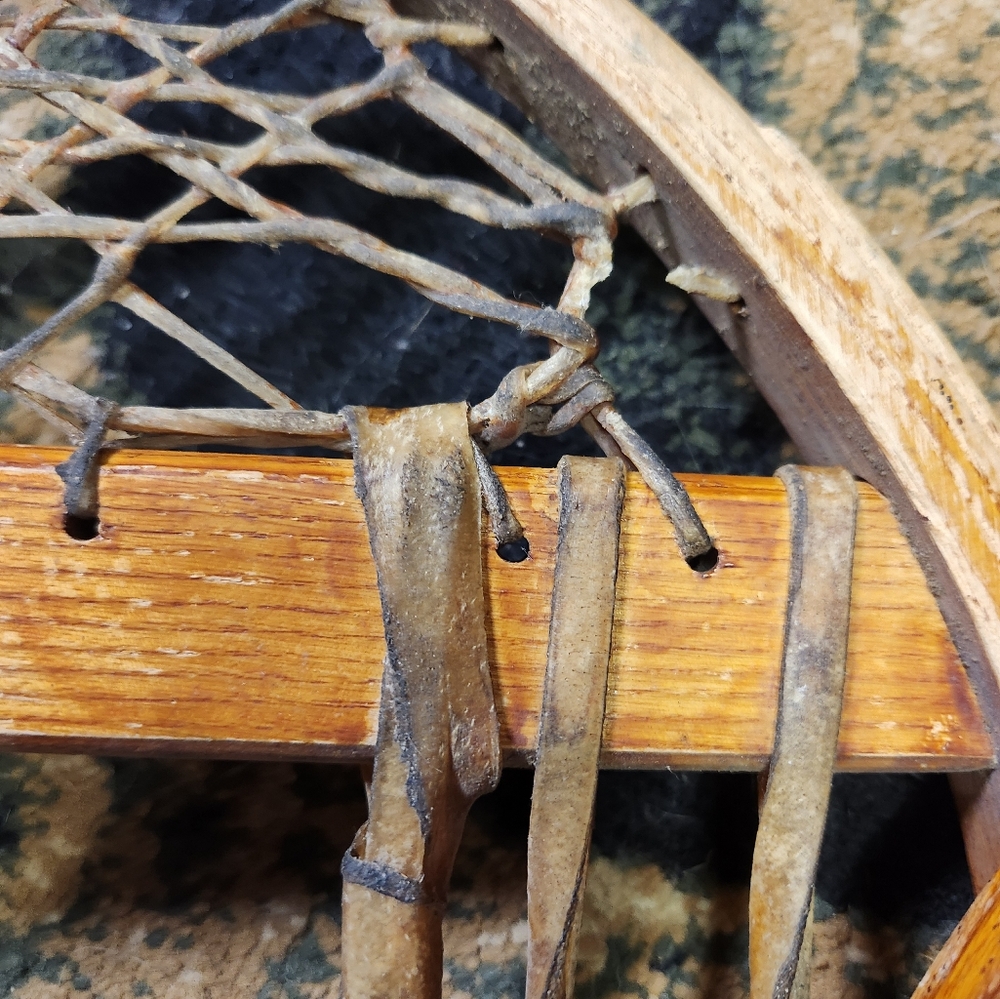 Vintage 1945 snowshoe - Picture 7 of 7